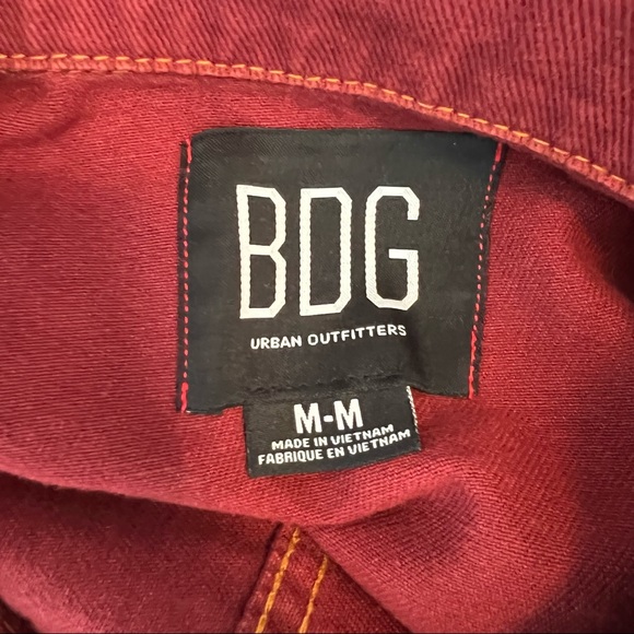 Red Cropped Denim Jacket - Picture 4 of 6